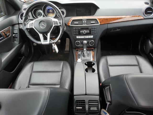 Photo 7 VIN: WDDGF8BB1CR227326 - MERCEDES-BENZ C-CLASS 