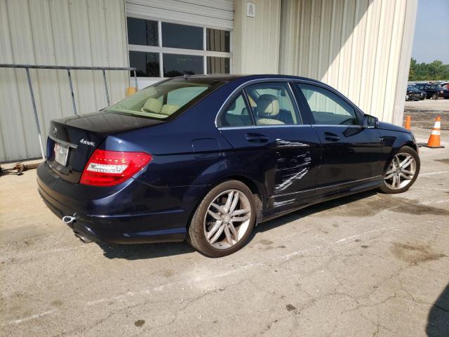 Photo 2 VIN: WDDGF8BB1CR232400 - MERCEDES-BENZ C 300 4MAT 