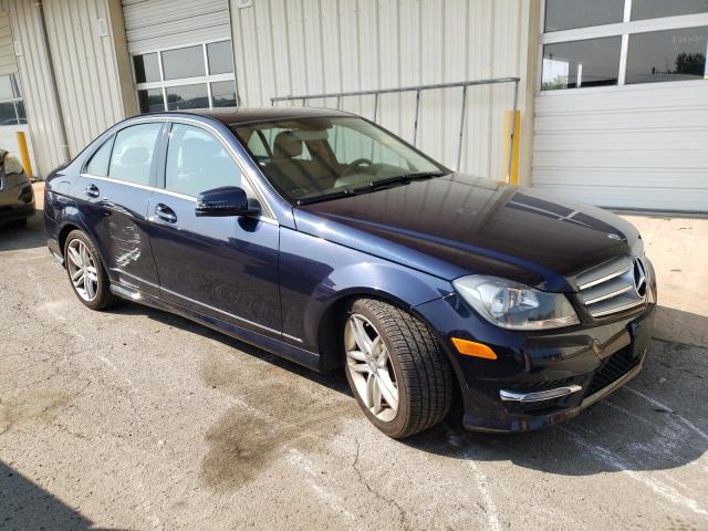 Photo 3 VIN: WDDGF8BB1CR232400 - MERCEDES-BENZ C 300 4MAT 