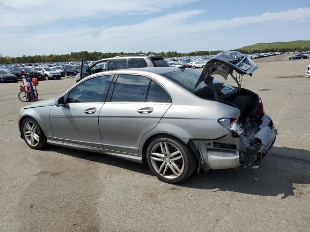 Photo 1 VIN: WDDGF8BB2AR095738 - MERCEDES-BENZ C 300 4MAT 