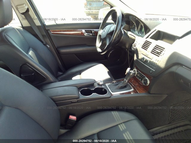 Photo 4 VIN: WDDGF8BB2BR145944 - MERCEDES-BENZ C-CLASS 