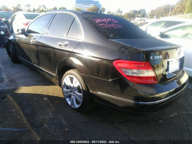 Photo 2 VIN: WDDGF8BB2BR147208 - MERCEDES-BENZ C-CLASS 