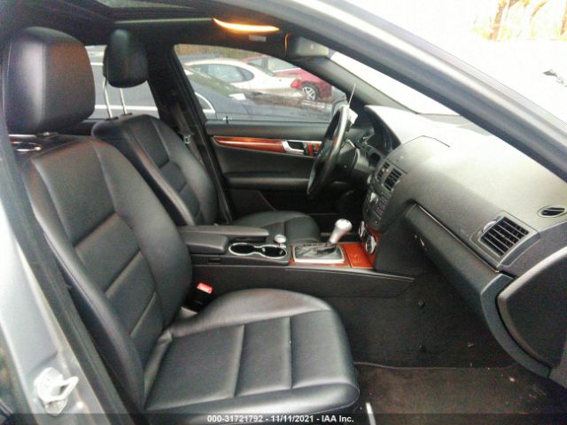 Photo 4 VIN: WDDGF8BB2BR178443 - MERCEDES-BENZ C-CLASS 