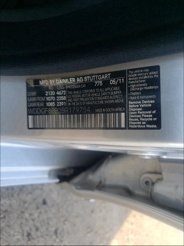 Photo 9 VIN: WDDGF8BB2BR179754 - MERCEDES-BENZ C 300 4MAT 