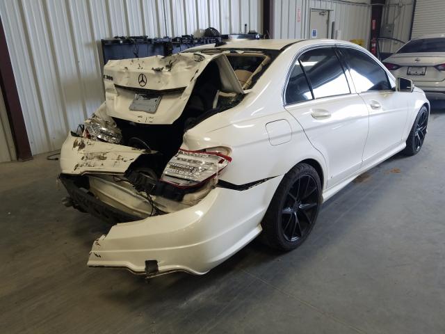 Photo 3 VIN: WDDGF8BB2CA655100 - MERCEDES-BENZ C 300 4MAT 