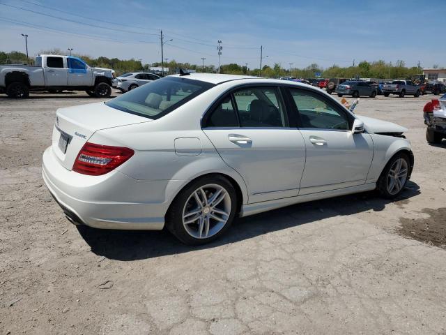 Photo 2 VIN: WDDGF8BB2CA705316 - MERCEDES-BENZ C-CLASS 