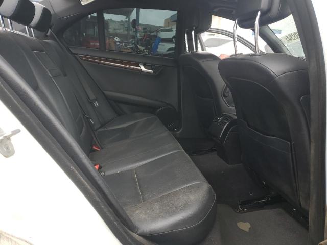 Photo 9 VIN: WDDGF8BB2CA723069 - MERCEDES-BENZ C 300 4MAT 