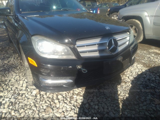 Photo 5 VIN: WDDGF8BB2CF876103 - MERCEDES-BENZ C-CLASS 