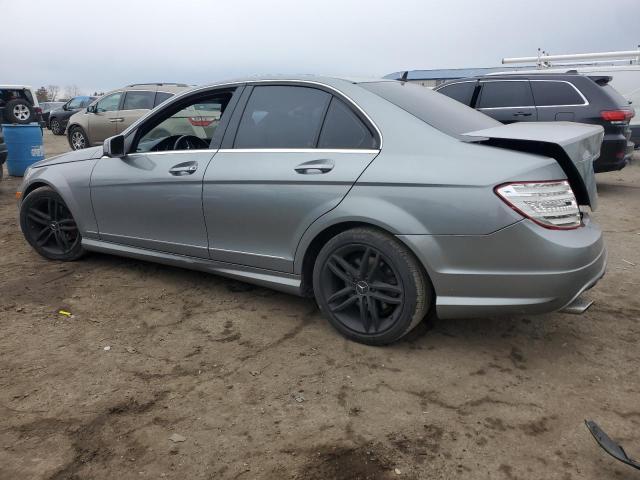 Photo 1 VIN: WDDGF8BB2CF917989 - MERCEDES-BENZ C-CLASS 