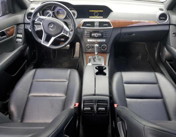 Photo 7 VIN: WDDGF8BB2CF917989 - MERCEDES-BENZ C-CLASS 