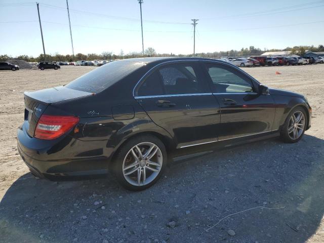 Photo 2 VIN: WDDGF8BB2CR192795 - MERCEDES-BENZ C-CLASS 