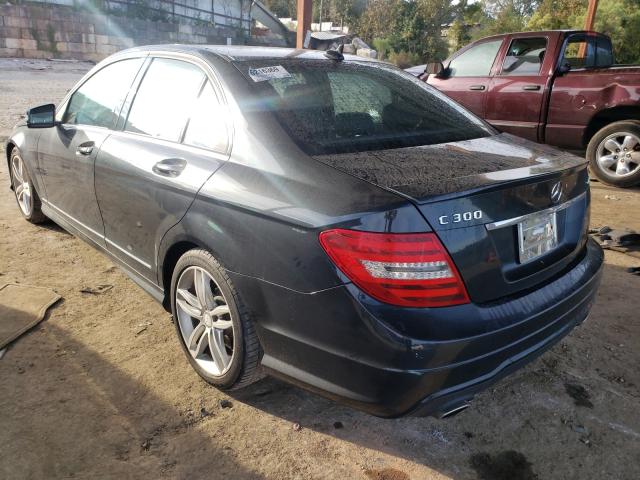 Photo 2 VIN: WDDGF8BB2CR204220 - MERCEDES-BENZ C 300 4MAT 