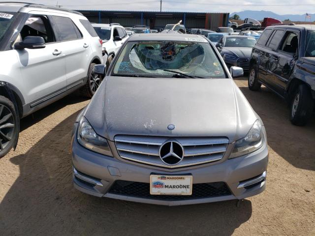 Photo 4 VIN: WDDGF8BB2CR225391 - MERCEDES-BENZ C-CLASS 