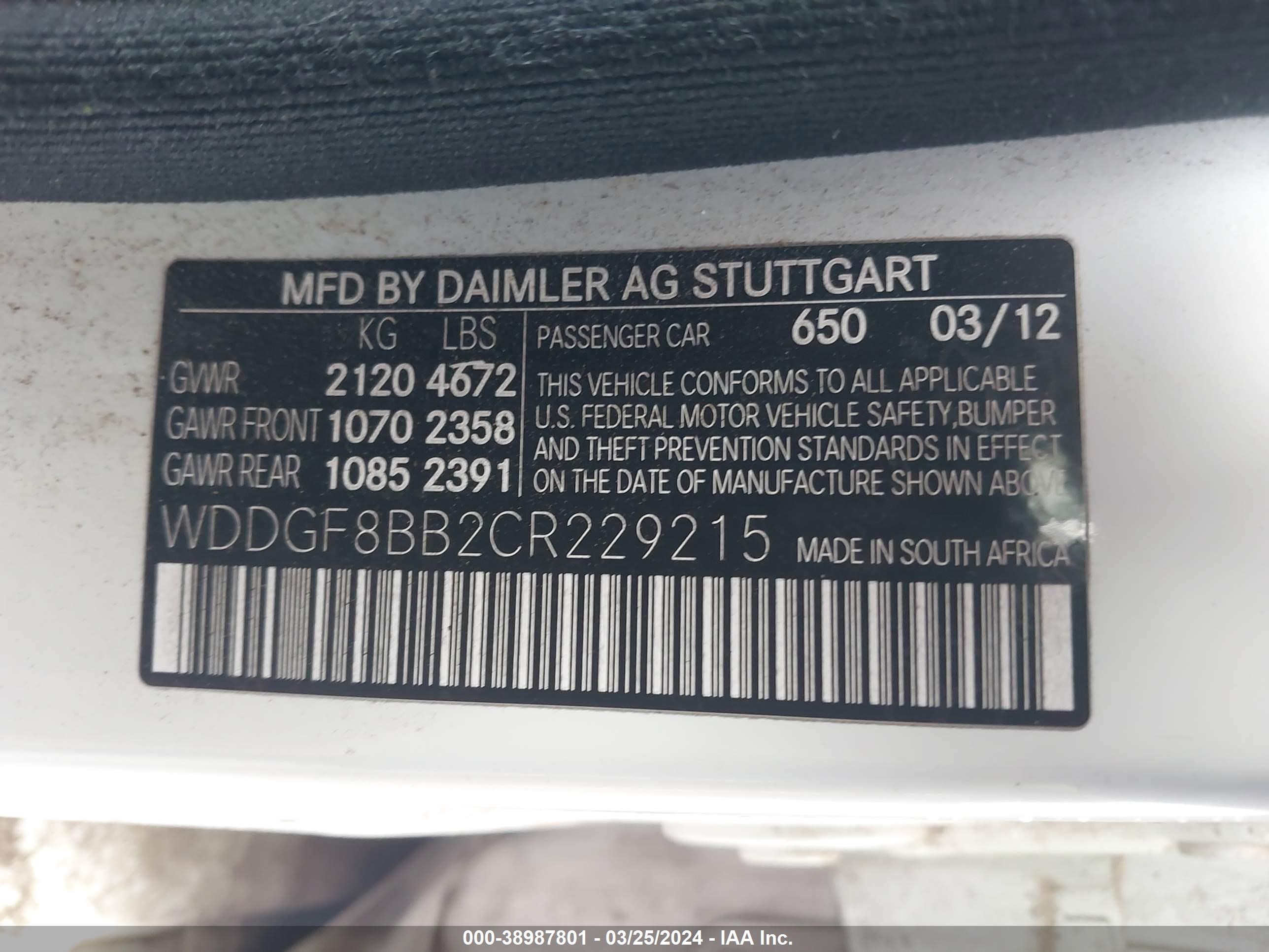 Photo 8 VIN: WDDGF8BB2CR229215 - MERCEDES-BENZ C-KLASSE 