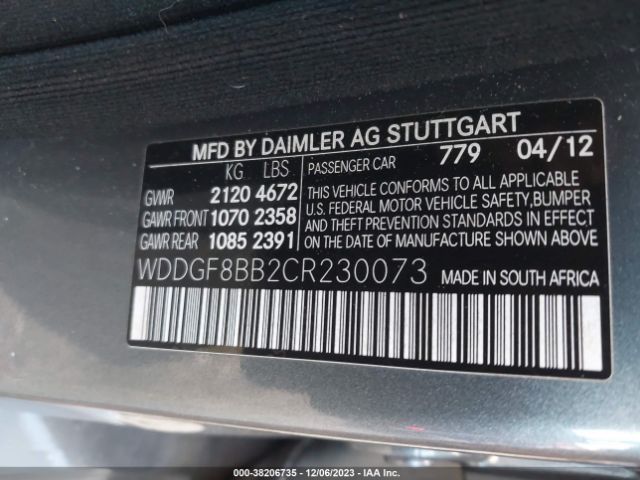 Photo 8 VIN: WDDGF8BB2CR230073 - MERCEDES-BENZ C 300 