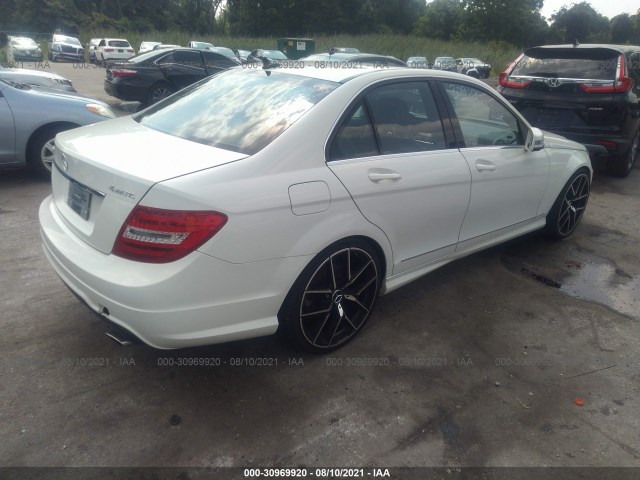 Photo 3 VIN: WDDGF8BB2CR234477 - MERCEDES-BENZ C-CLASS 