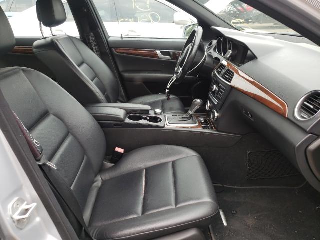 Photo 4 VIN: WDDGF8BB2CR237217 - MERCEDES-BENZ C 300 4MAT 