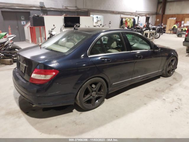 Photo 3 VIN: WDDGF8BB3AF405624 - MERCEDES-BENZ C-CLASS 