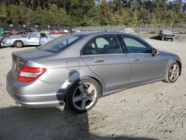 Photo 2 VIN: WDDGF8BB3AR099605 - MERCEDES-BENZ C 300 4MAT 