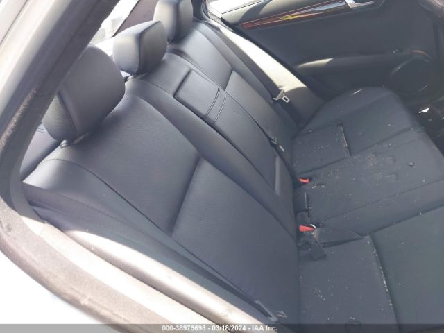 Photo 7 VIN: WDDGF8BB3AR128634 - MERCEDES-BENZ C 300 