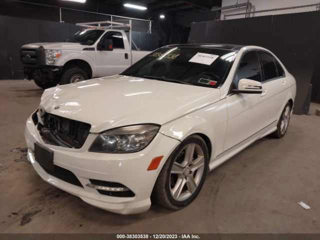 Photo 1 VIN: WDDGF8BB3BR134225 - MERCEDES-BENZ C 300 