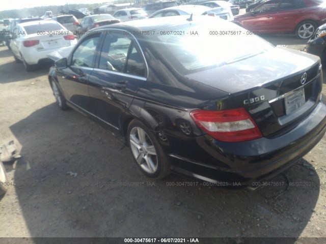 Photo 2 VIN: WDDGF8BB3BR139215 - MERCEDES-BENZ C-CLASS 