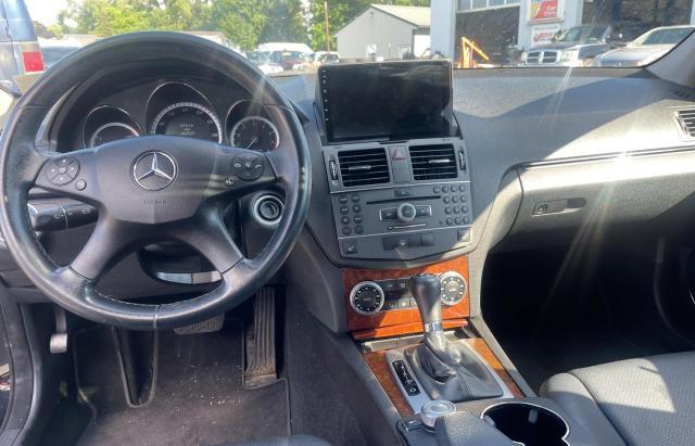 Photo 8 VIN: WDDGF8BB3BR140347 - MERCEDES-BENZ C 300 4MAT 