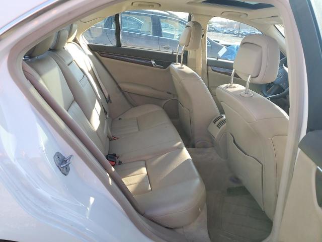 Photo 9 VIN: WDDGF8BB3BR157262 - MERCEDES-BENZ C-CLASS 