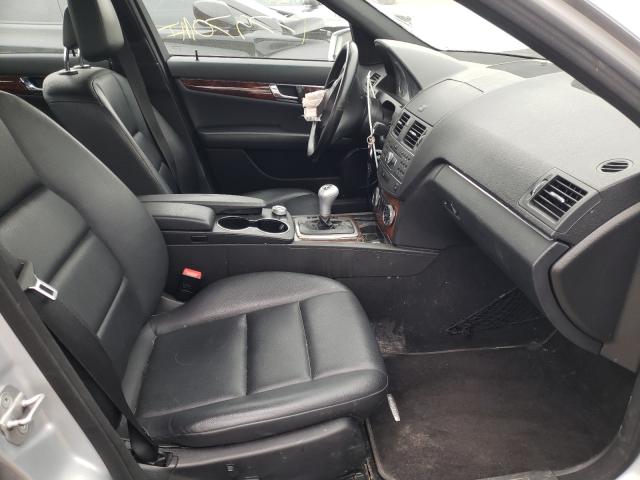 Photo 4 VIN: WDDGF8BB3BR167628 - MERCEDES-BENZ C 300 4MAT 