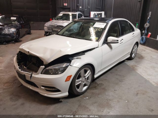 Photo 1 VIN: WDDGF8BB3BR175146 - MERCEDES-BENZ C 300 