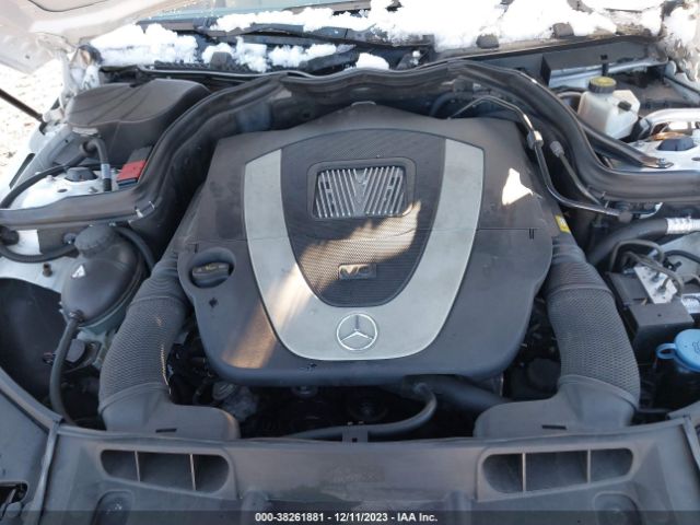 Photo 9 VIN: WDDGF8BB3BR180668 - MERCEDES-BENZ C 