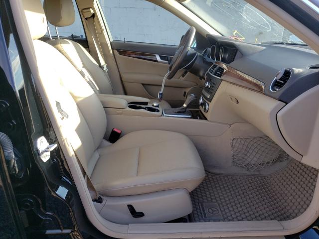 Photo 4 VIN: WDDGF8BB3CA601496 - MERCEDES-BENZ C 300 4MAT 