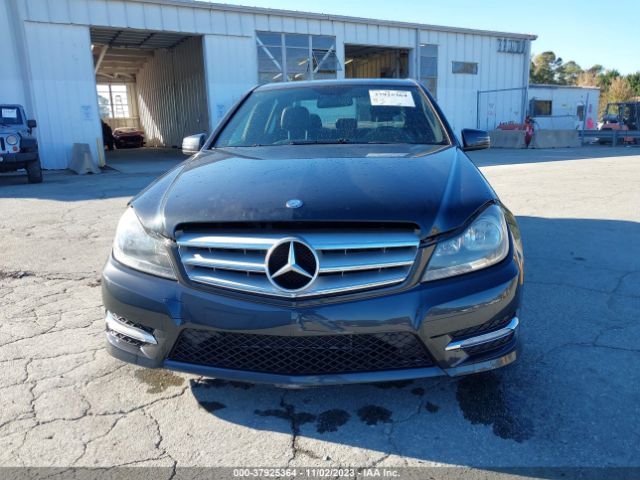 Photo 5 VIN: WDDGF8BB3CA634627 - MERCEDES-BENZ C-CLASS 