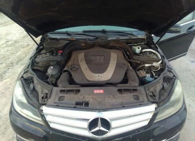 Photo 9 VIN: WDDGF8BB3CA706362 - MERCEDES-BENZ C 300 