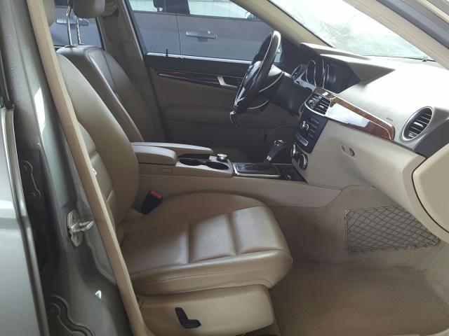 Photo 4 VIN: WDDGF8BB3CF896280 - MERCEDES-BENZ C 300 4MAT 