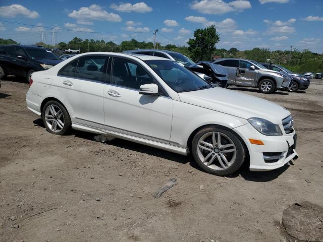 Photo 3 VIN: WDDGF8BB3CF916964 - MERCEDES-BENZ C-CLASS 