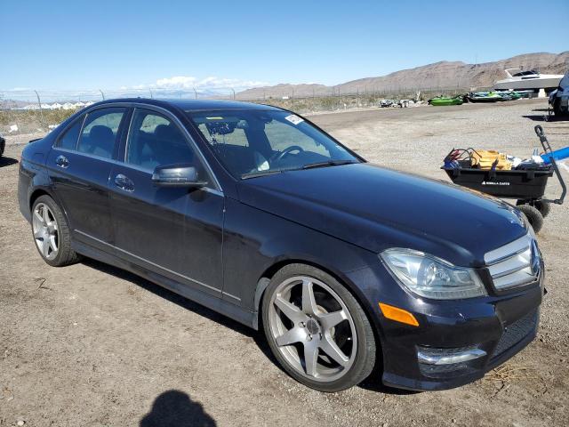 Photo 3 VIN: WDDGF8BB3CR202234 - MERCEDES-BENZ C-CLASS 