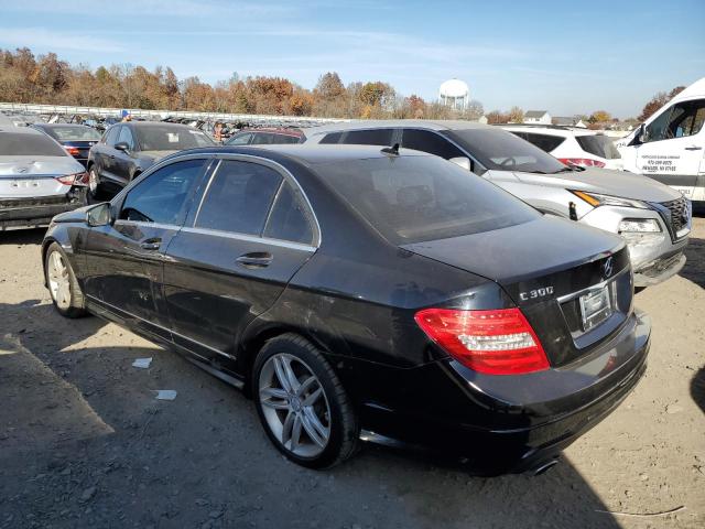 Photo 1 VIN: WDDGF8BB3CR208941 - MERCEDES-BENZ C 300 4MAT 