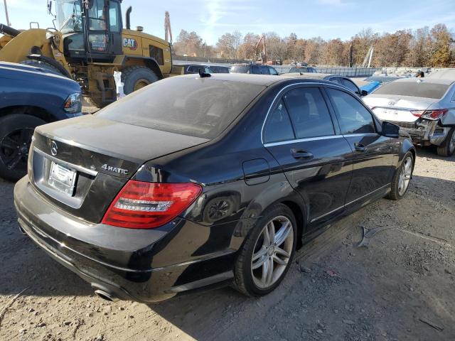 Photo 2 VIN: WDDGF8BB3CR208941 - MERCEDES-BENZ C 300 4MAT 