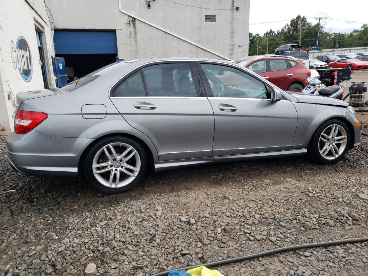 Photo 2 VIN: WDDGF8BB3CR228767 - MERCEDES-BENZ C-KLASSE 