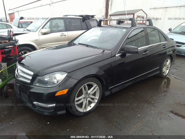 Photo 1 VIN: WDDGF8BB3CR239364 - MERCEDES-BENZ C-CLASS 