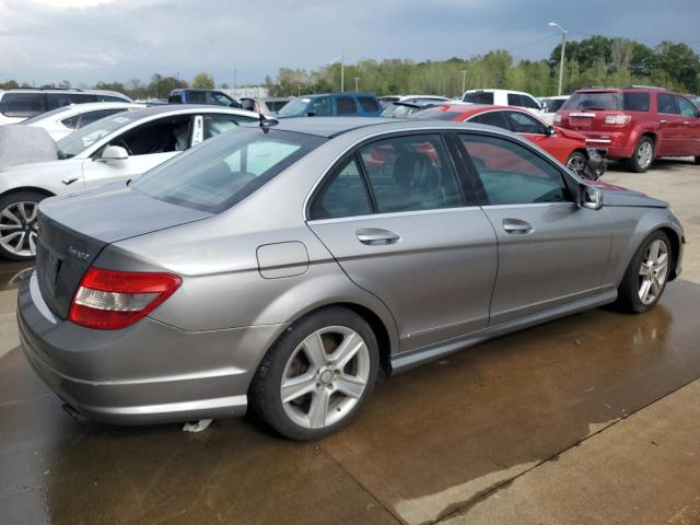 Photo 2 VIN: WDDGF8BB4AF381821 - MERCEDES-BENZ C 300 4MAT 