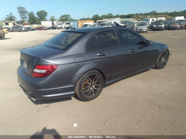 Photo 3 VIN: WDDGF8BB4AF427258 - MERCEDES-BENZ C 300 