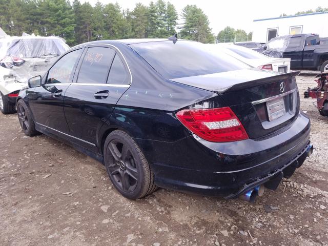 Photo 2 VIN: WDDGF8BB4AF428698 - MERCEDES-BENZ C 300 4MAT 