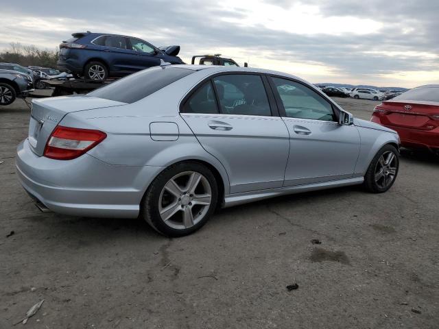 Photo 2 VIN: WDDGF8BB4AF480610 - MERCEDES-BENZ C 300 4MAT 