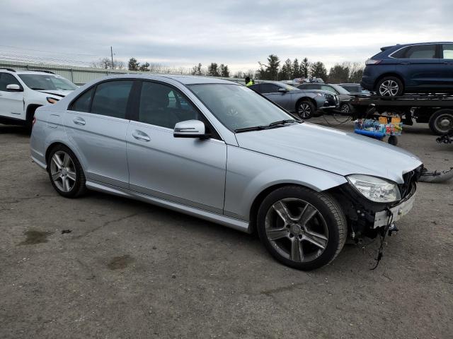 Photo 3 VIN: WDDGF8BB4AF480610 - MERCEDES-BENZ C 300 4MAT 