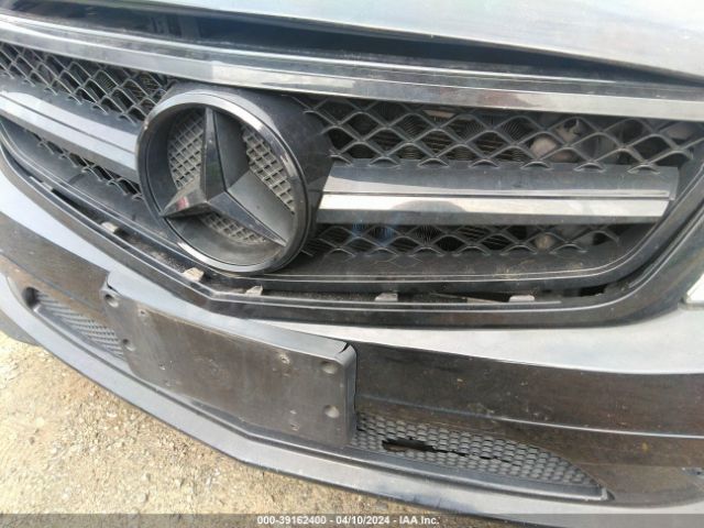 Photo 5 VIN: WDDGF8BB4AR088287 - MERCEDES-BENZ C 300 