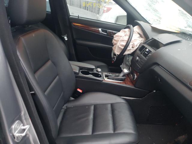 Photo 4 VIN: WDDGF8BB4AR129324 - MERCEDES-BENZ C 300 4MAT 