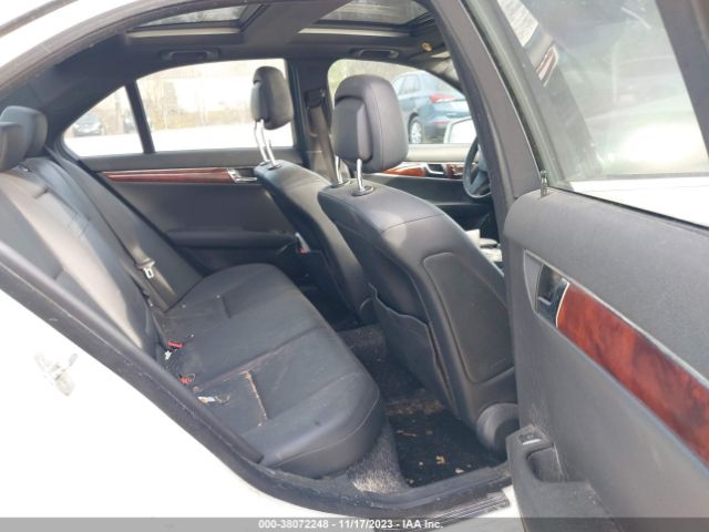 Photo 7 VIN: WDDGF8BB4BA503379 - MERCEDES-BENZ C 300 