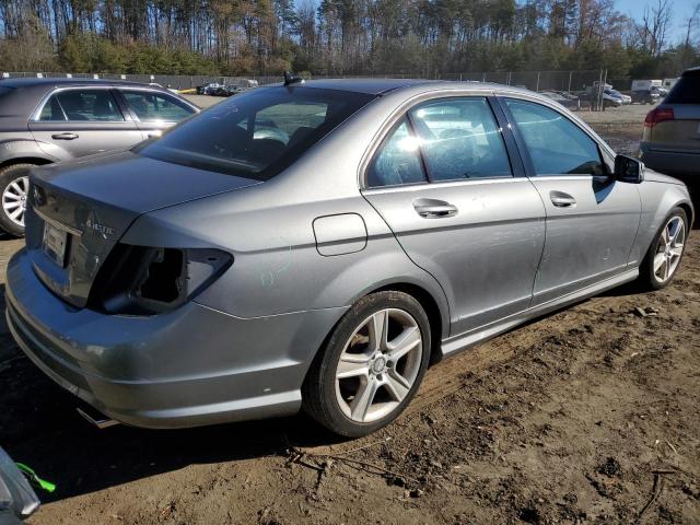 Photo 2 VIN: WDDGF8BB4BR133228 - MERCEDES-BENZ C 300 4MAT 